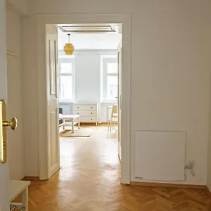 buradan rezervasyon yapın