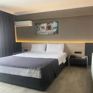 Sirkeci Point فندق