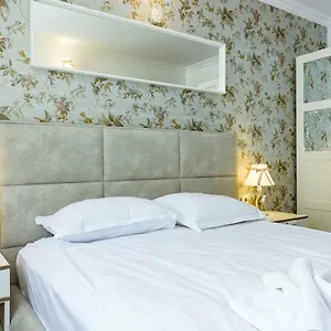 buradan rezervasyon yapın